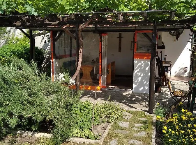 بيت ضيافة Kolevi