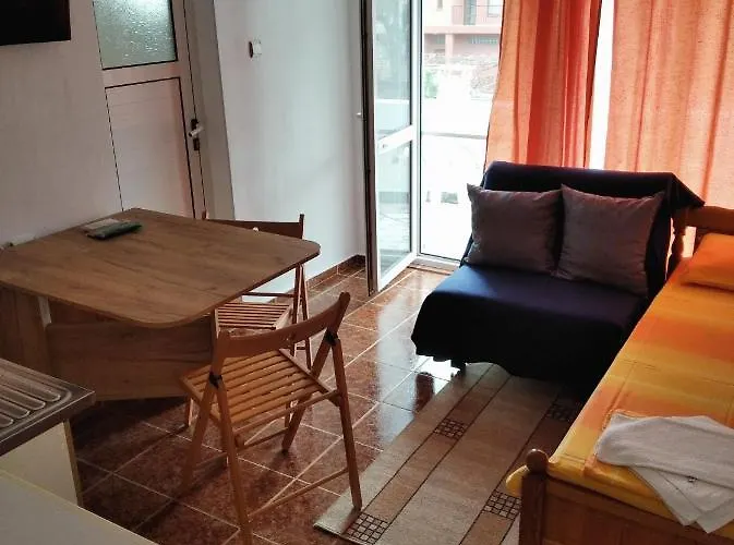 بيت ضيافة Kolevi 3*